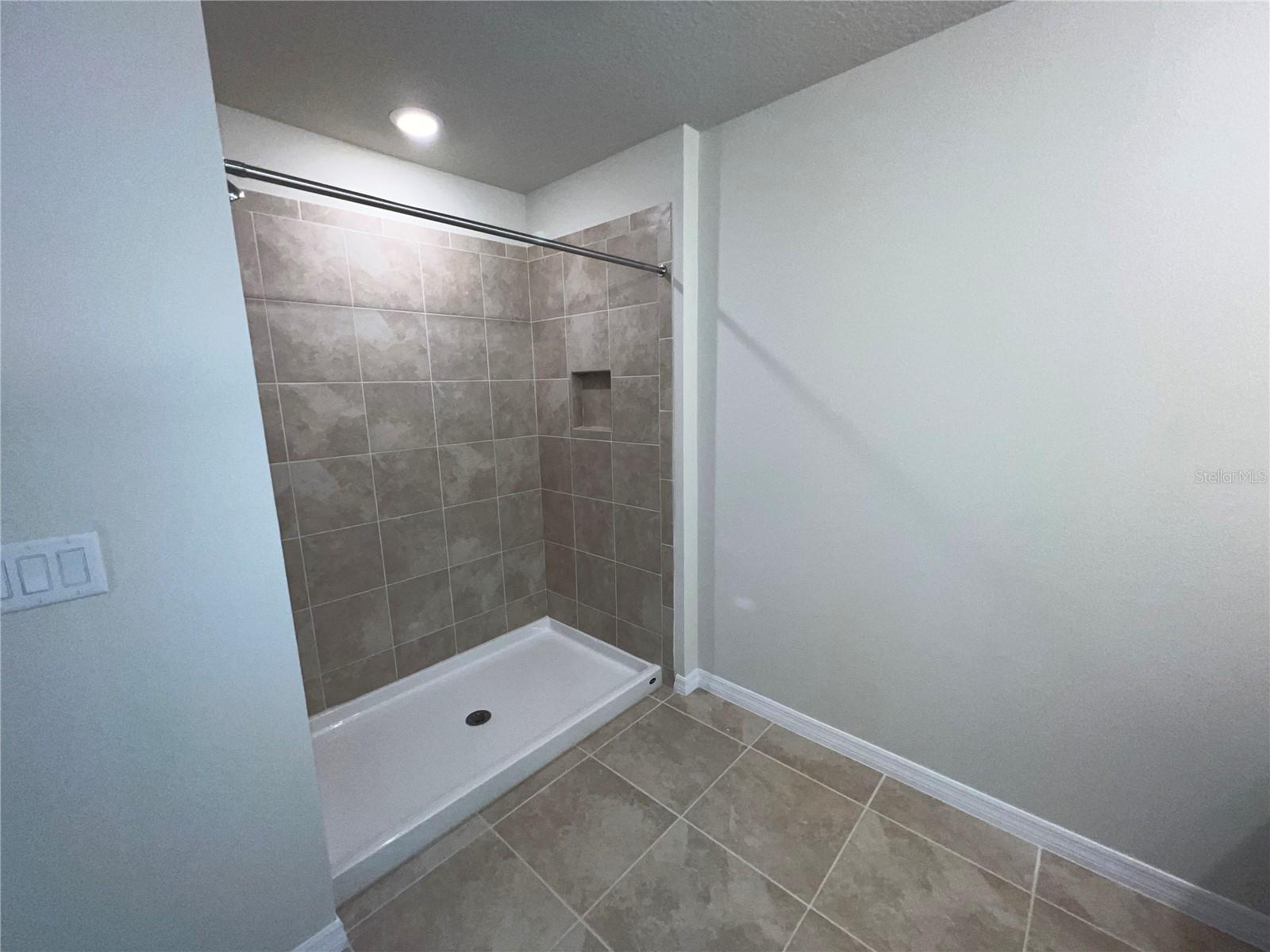 Image 11 of 17 For 2611 Buena View Road