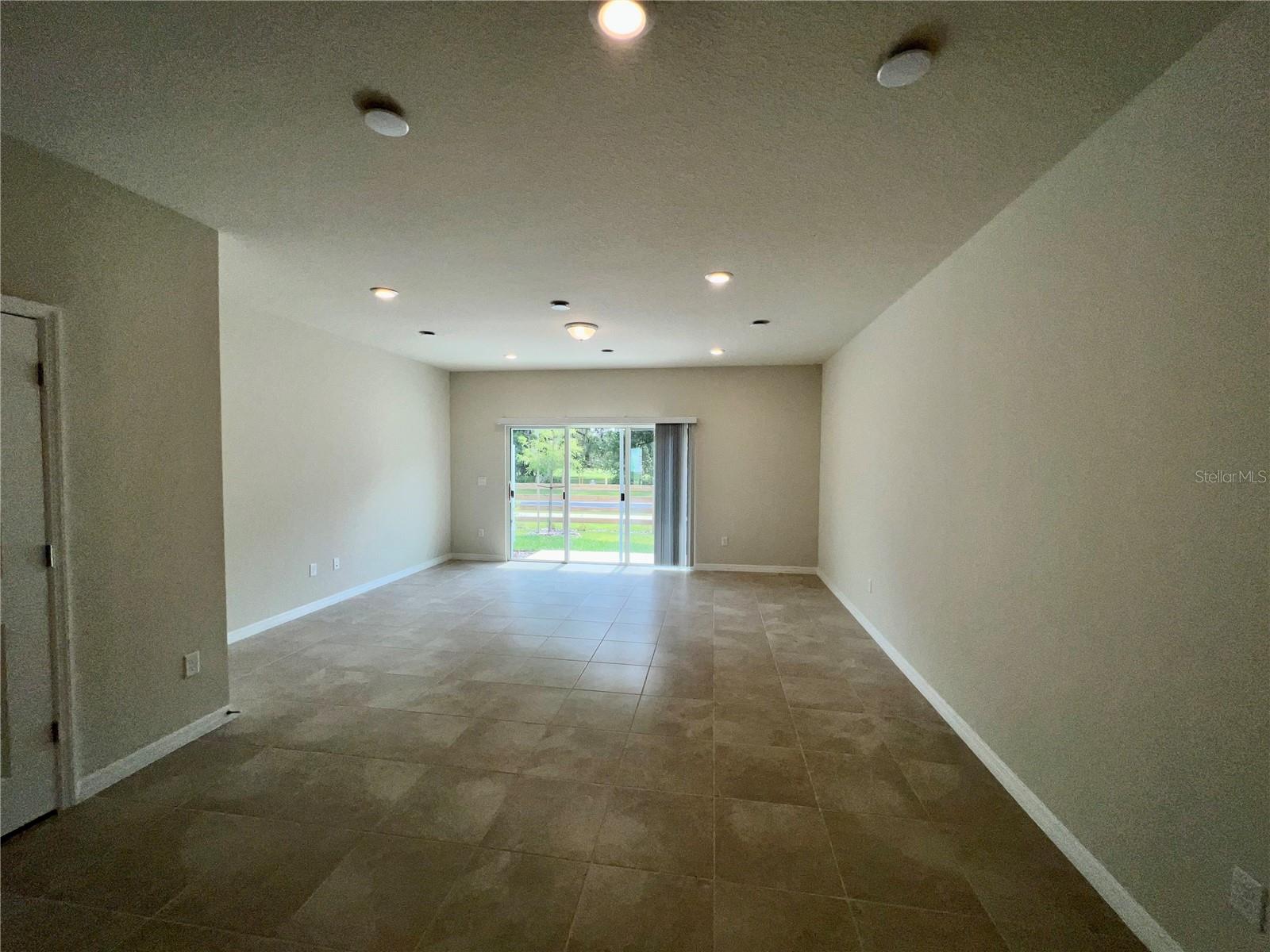 Image 5 of 17 For 2611 Buena View Road