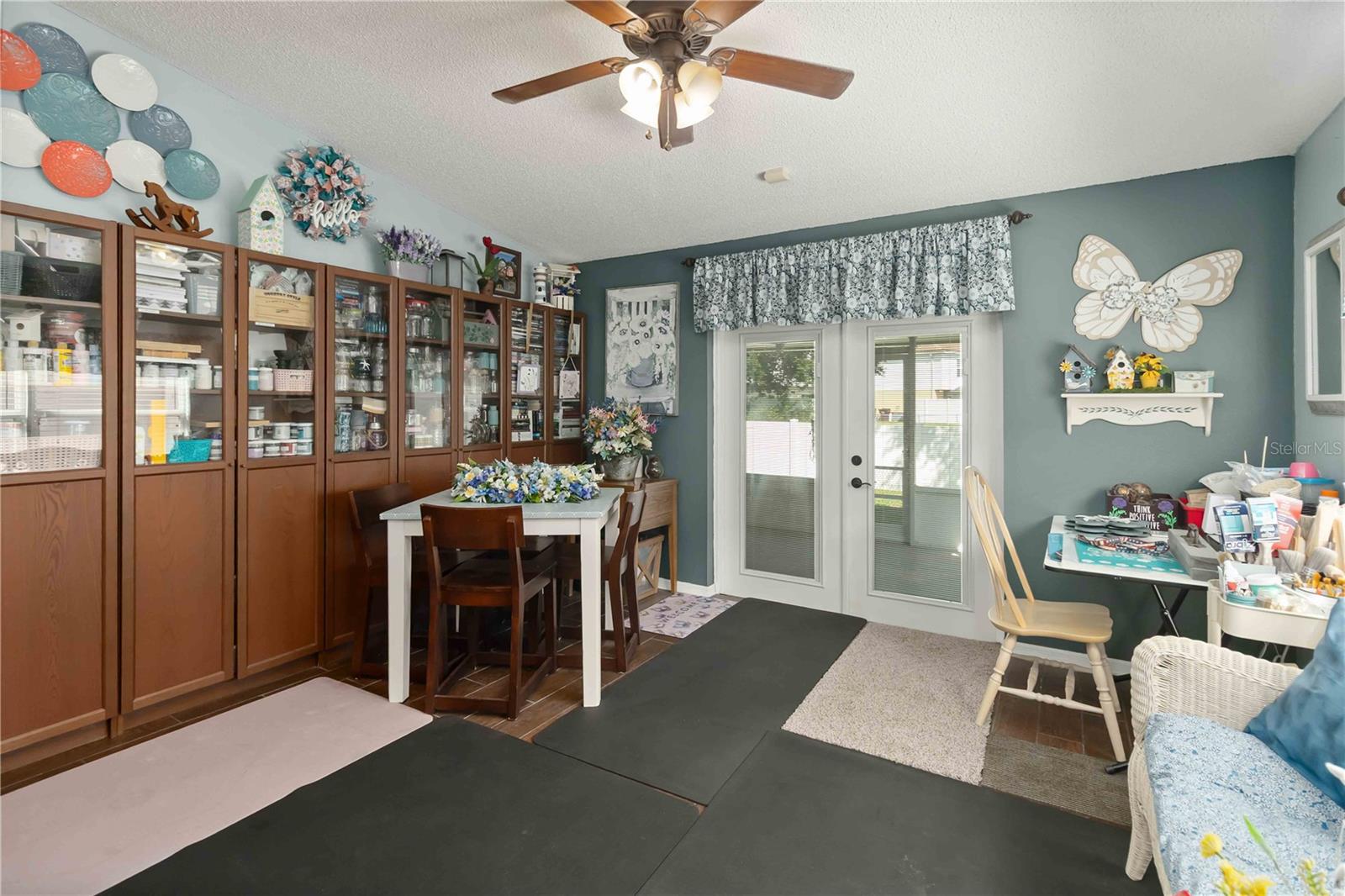 Image 15 of 31 For 570 Brown Bear Way