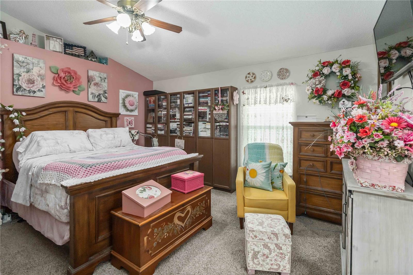 Image 16 of 31 For 570 Brown Bear Way