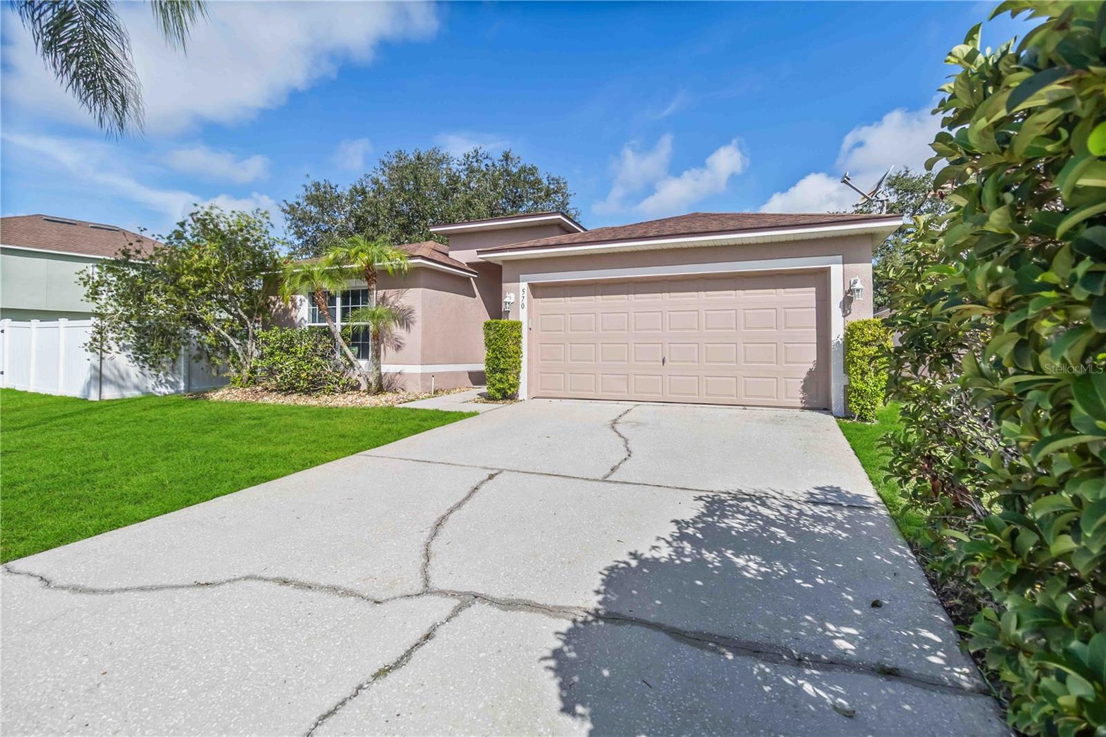 Image 3 of 31 For 570 Brown Bear Way