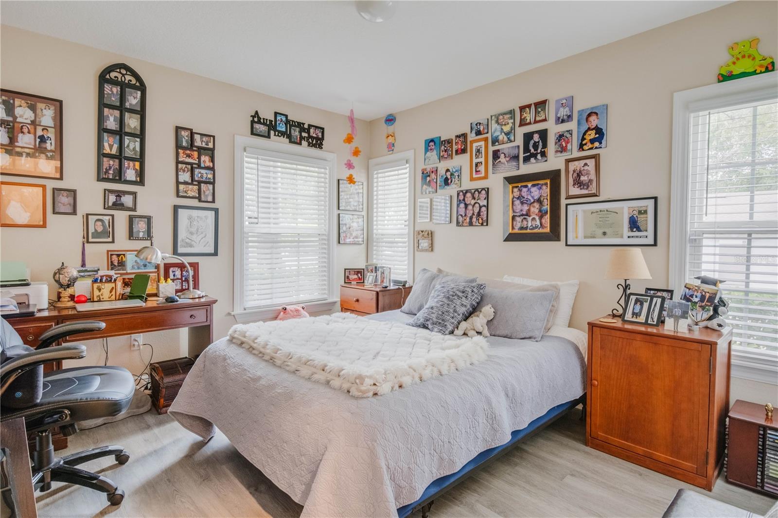 Image 8 of 13 For 6554 Swissco Drive 511