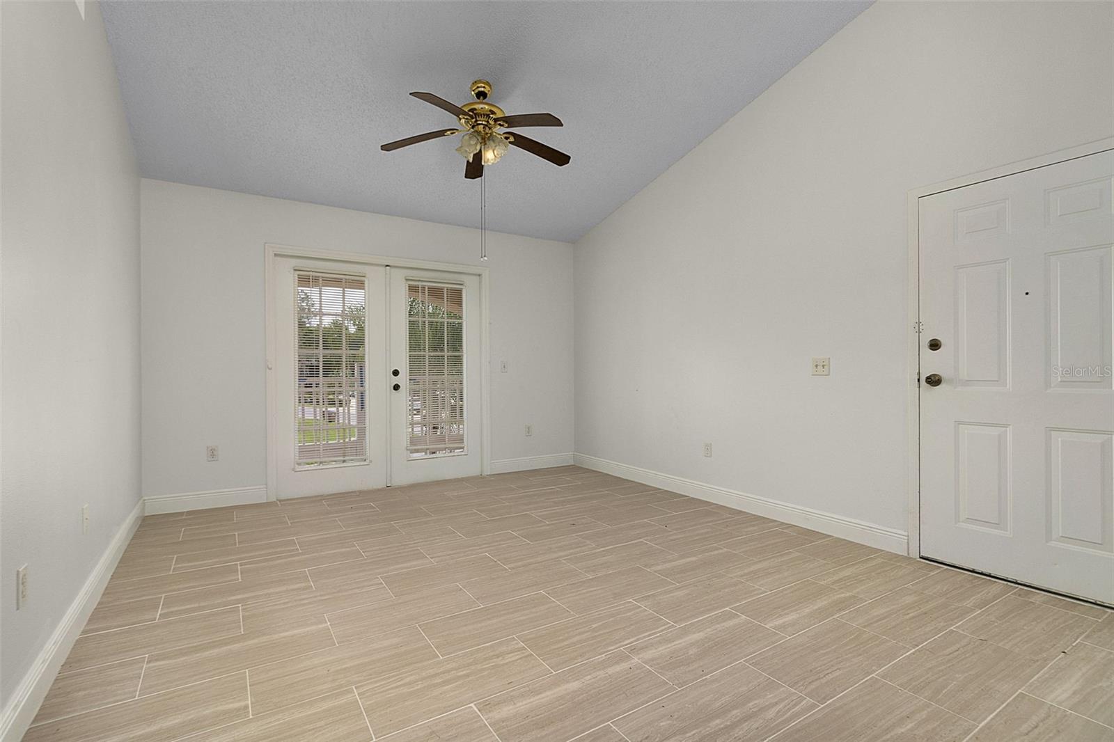 Image 10 of 27 For 170 Bowie Lane