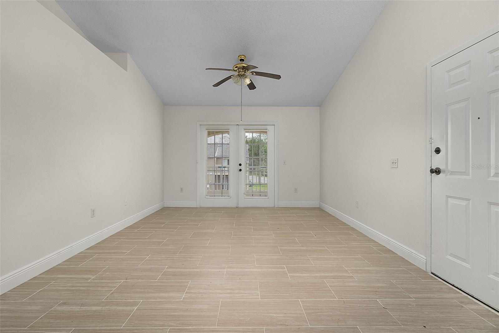 Image 11 of 27 For 170 Bowie Lane