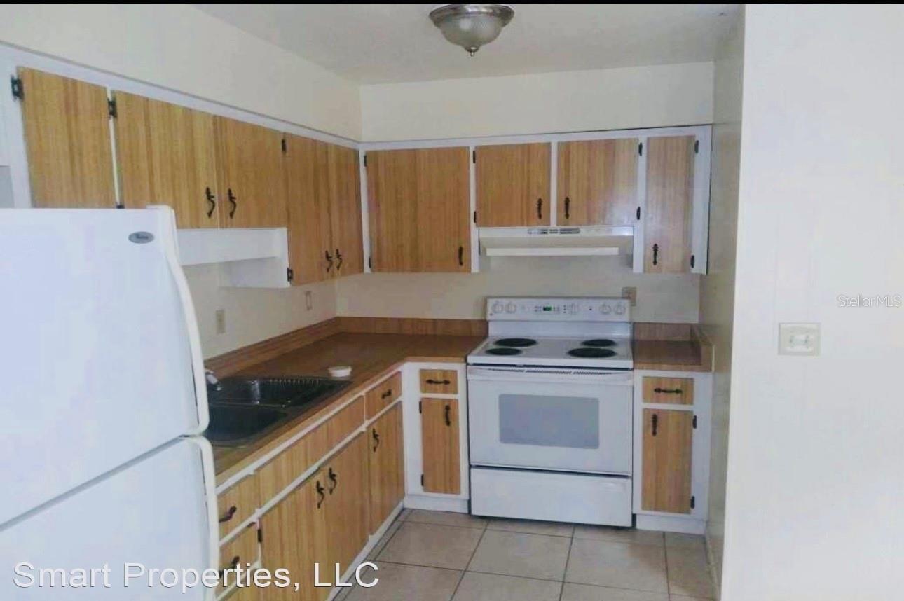 Image 7 of 11 For 217 Century Boulevard D