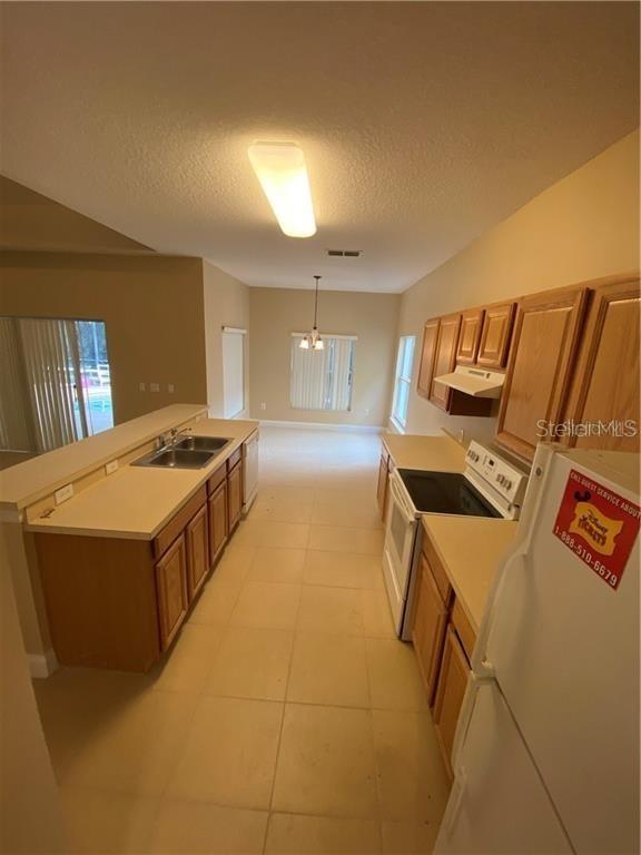 Image 3 of 9 For 1217 Winding Willow Court