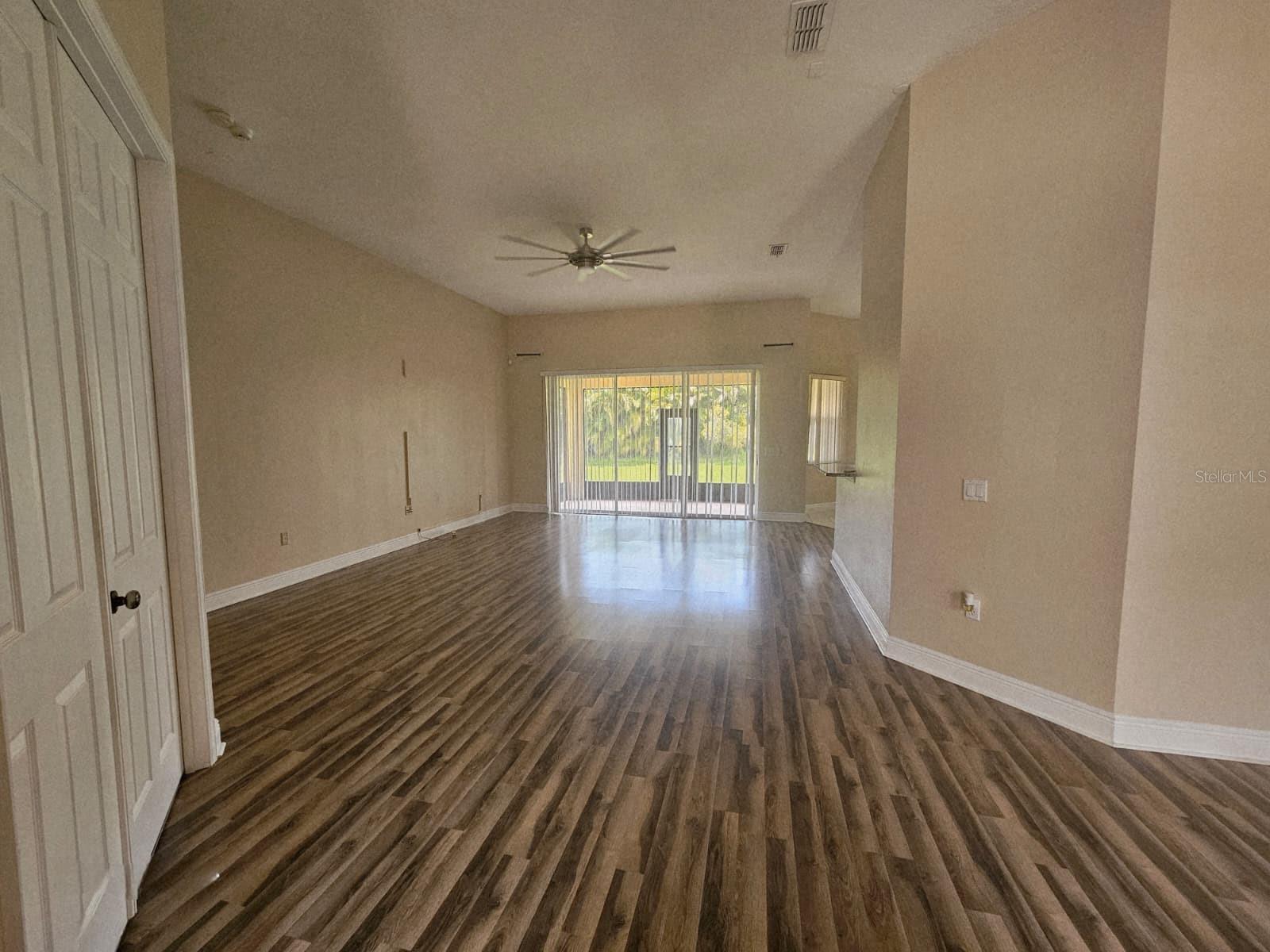 Image 4 of 17 For 3834 Golden Feather Way