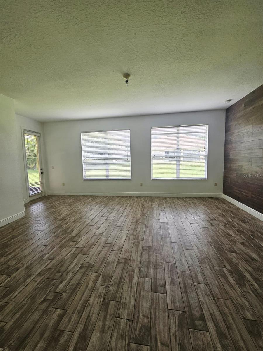 Image 9 of 17 For 3834 Golden Feather Way