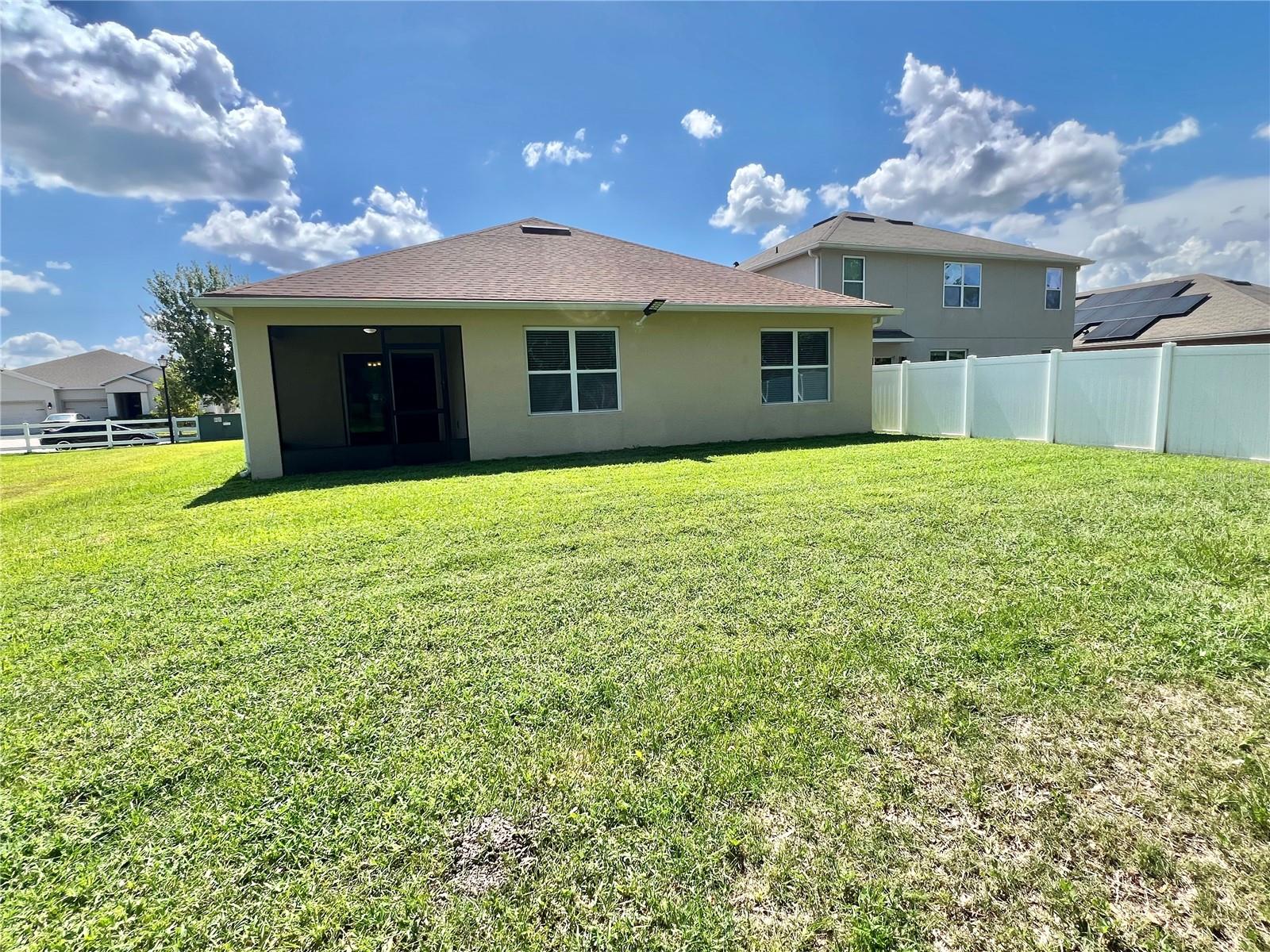 Image 23 of 46 For 1512 Diamond Loop Drive