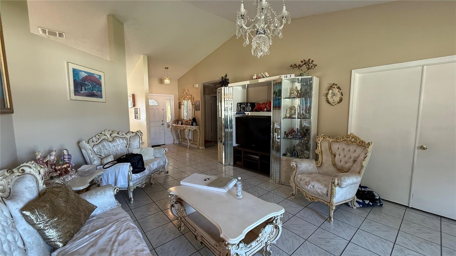 Image 12 of 43 For 2839 Pampas Court