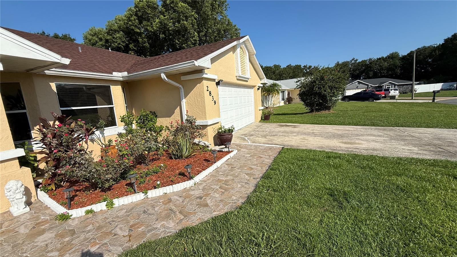 Image 5 of 43 For 2839 Pampas Court