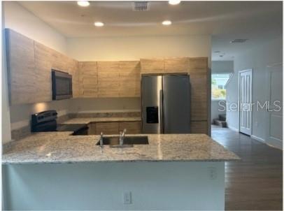 Image 3 of 11 For 1217 Southstation Place 506