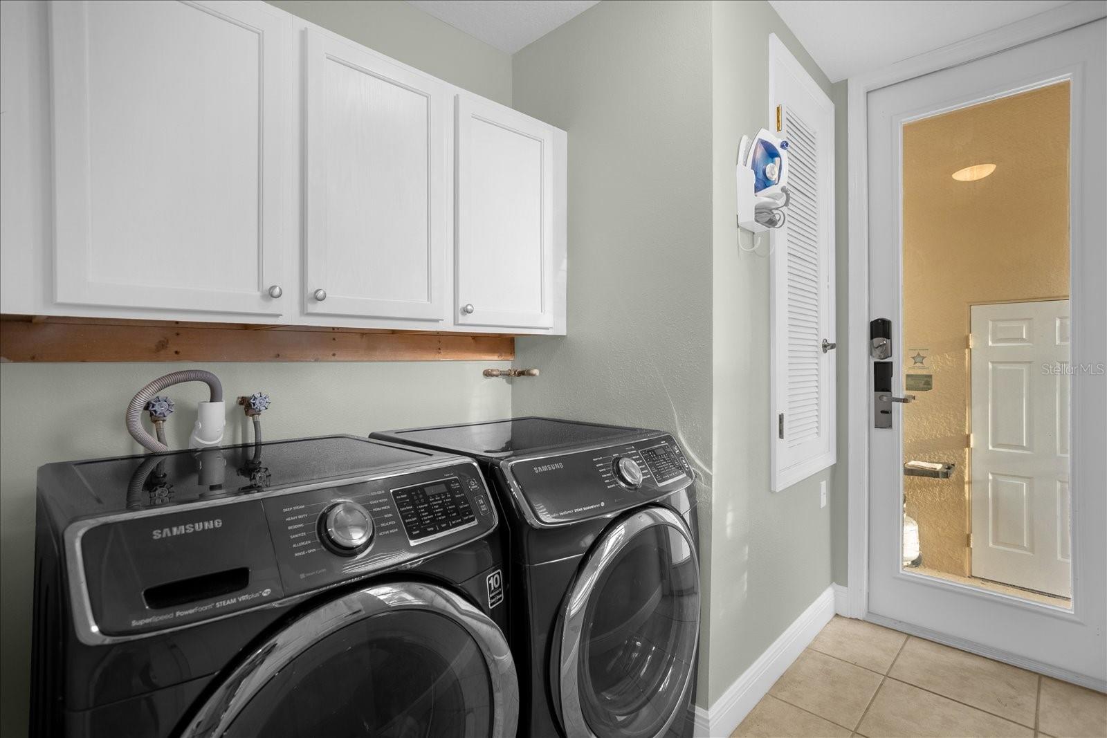 Image 33 of 36 For 7401 Astina Street