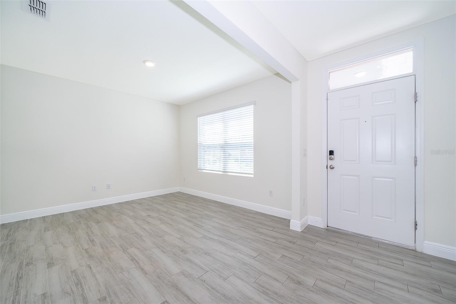 Image 10 of 37 For 1390 Fox Squirrel Drive