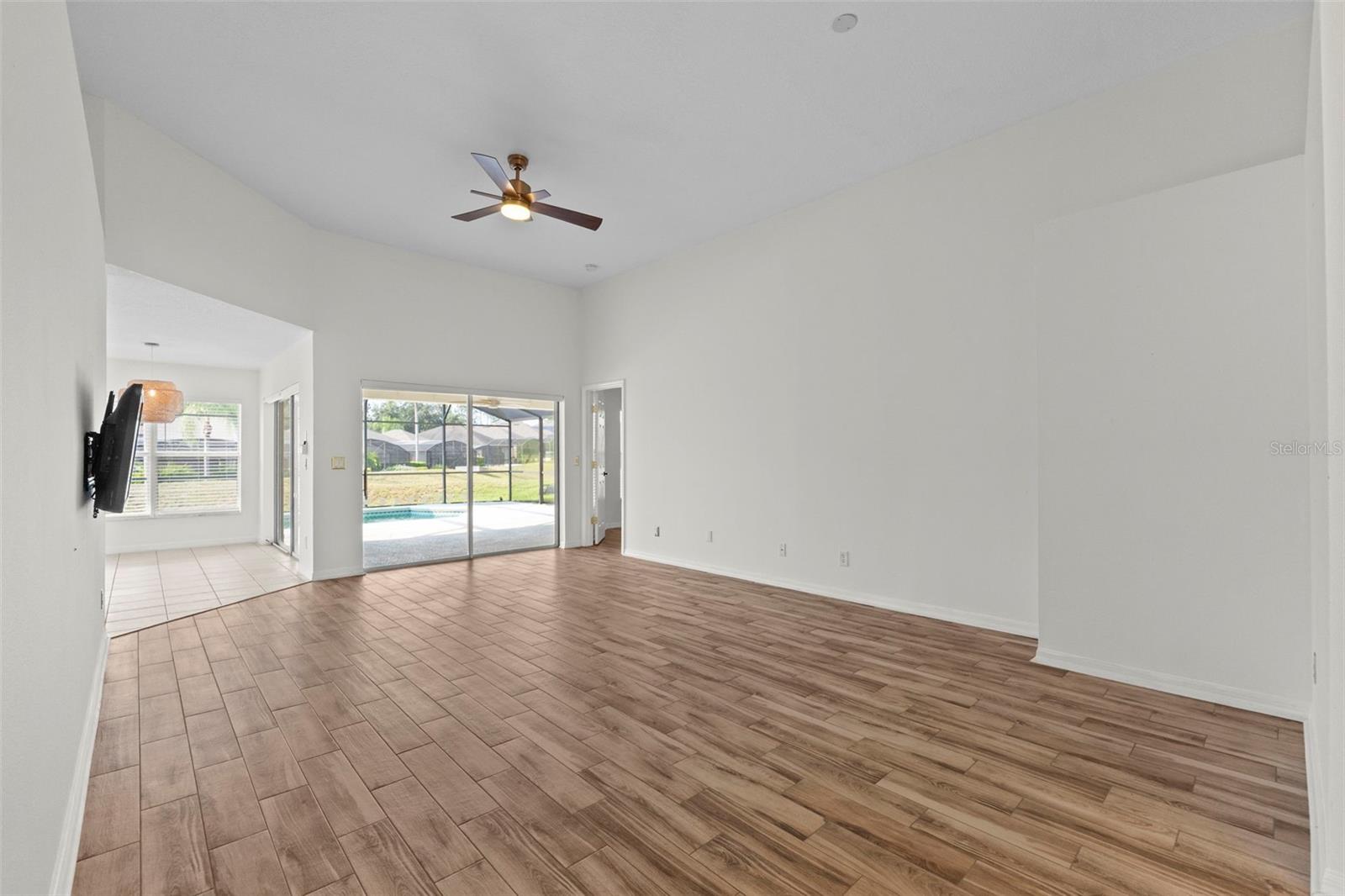 Image 17 of 65 For 634 Montara Drive
