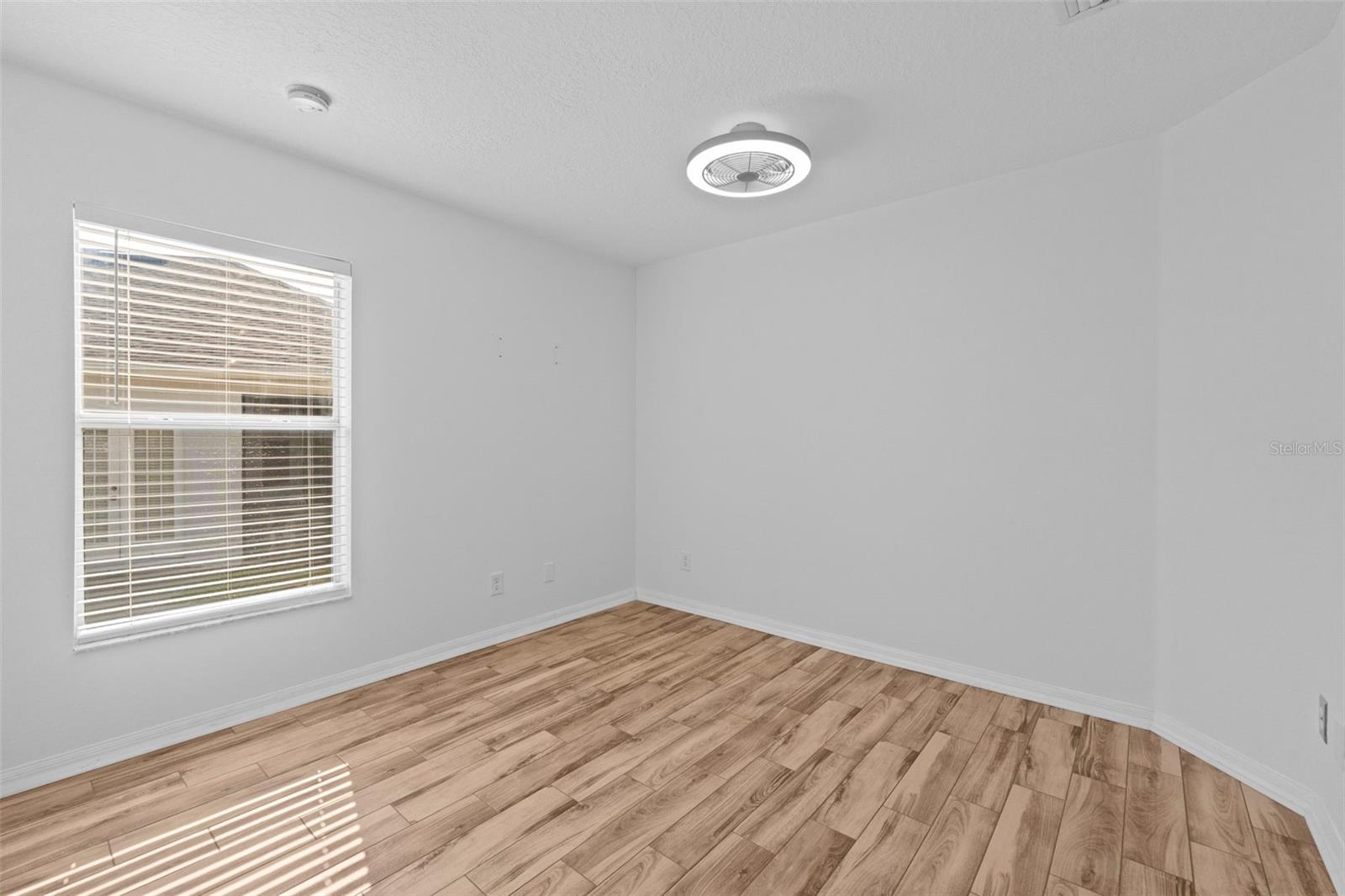 Image 36 of 65 For 634 Montara Drive