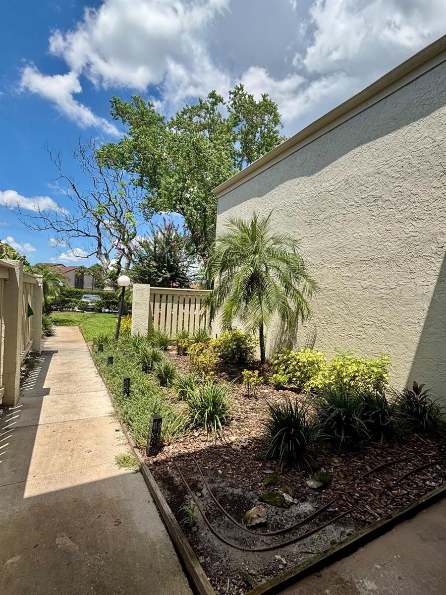 Image 25 of 47 For 3250 Semoran Boulevard 2