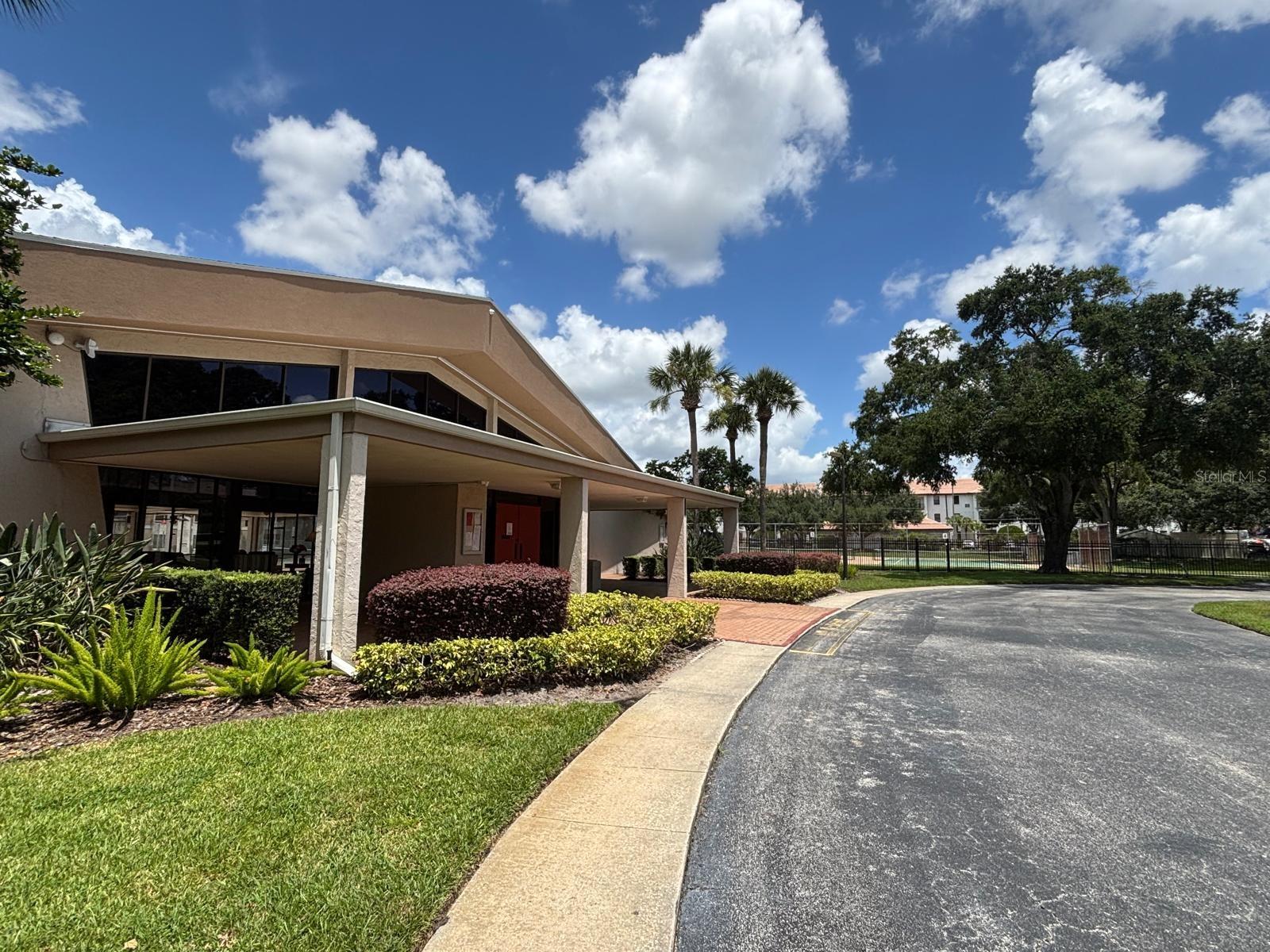 Image 6 of 47 For 3250 Semoran Boulevard 2