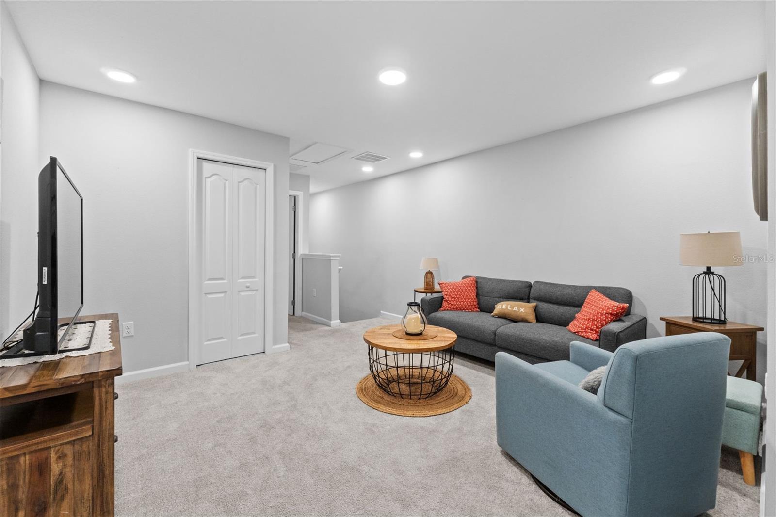 Image 34 of 52 For 3137 Riverboat Way