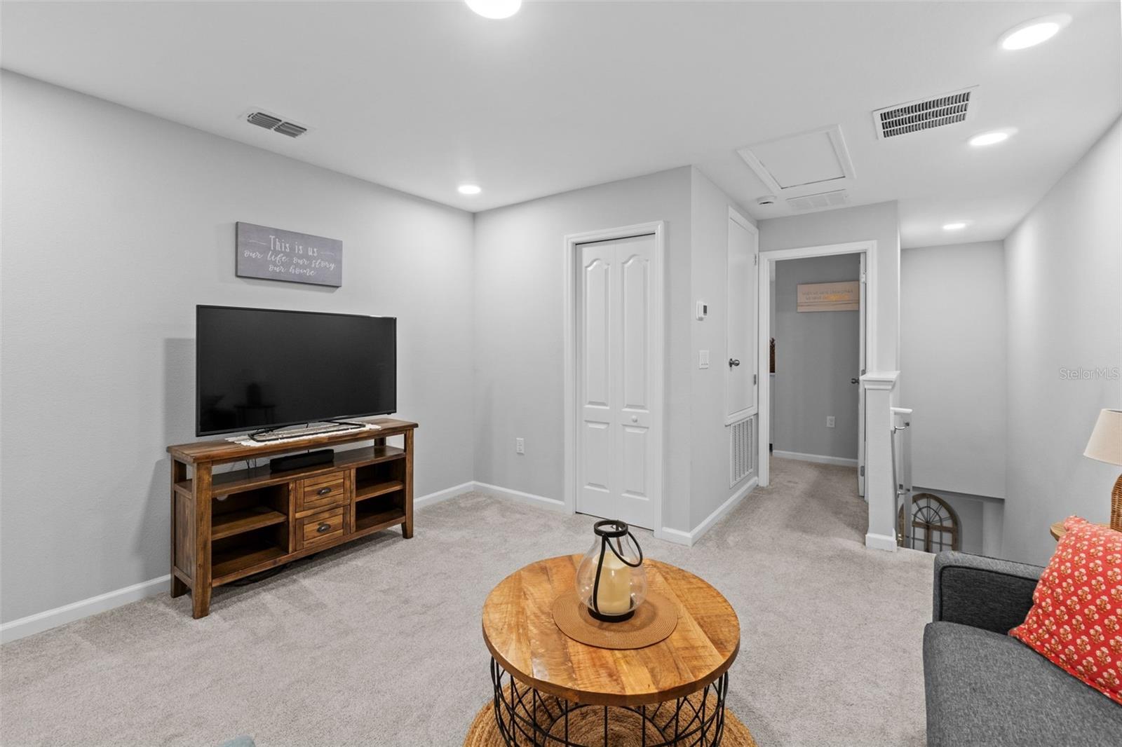 Image 35 of 52 For 3137 Riverboat Way
