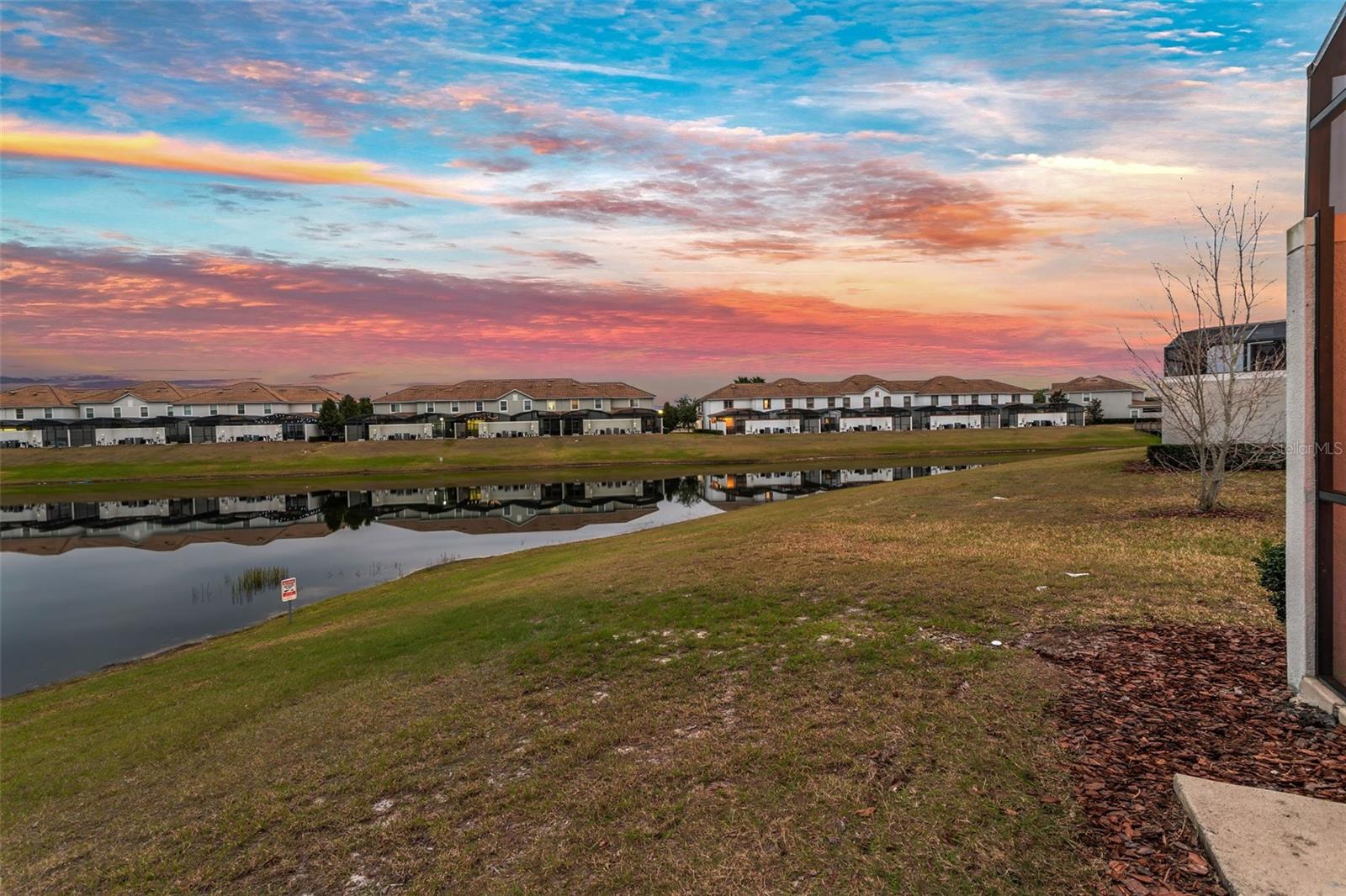 Image 62 of 95 For 4895 Romeo Circle