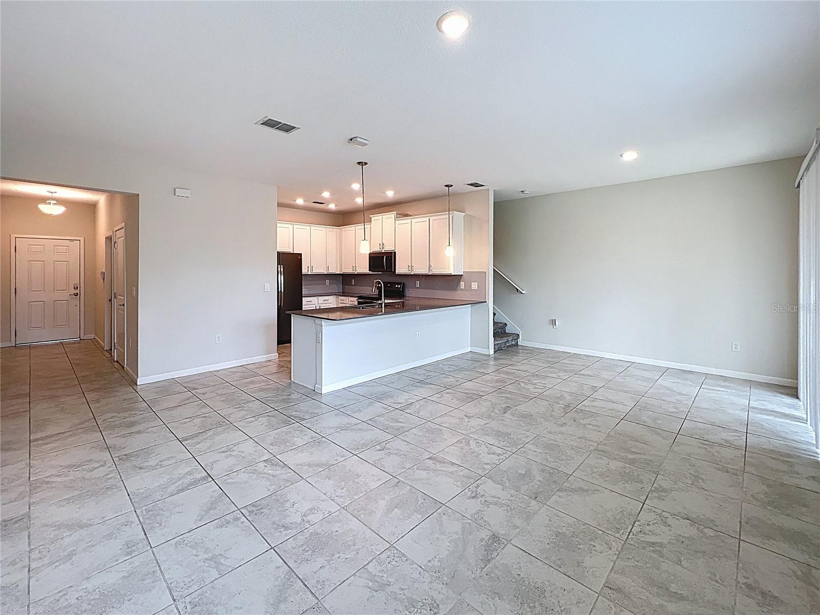 Image 7 of 34 For 9131 Tecumseh Drive