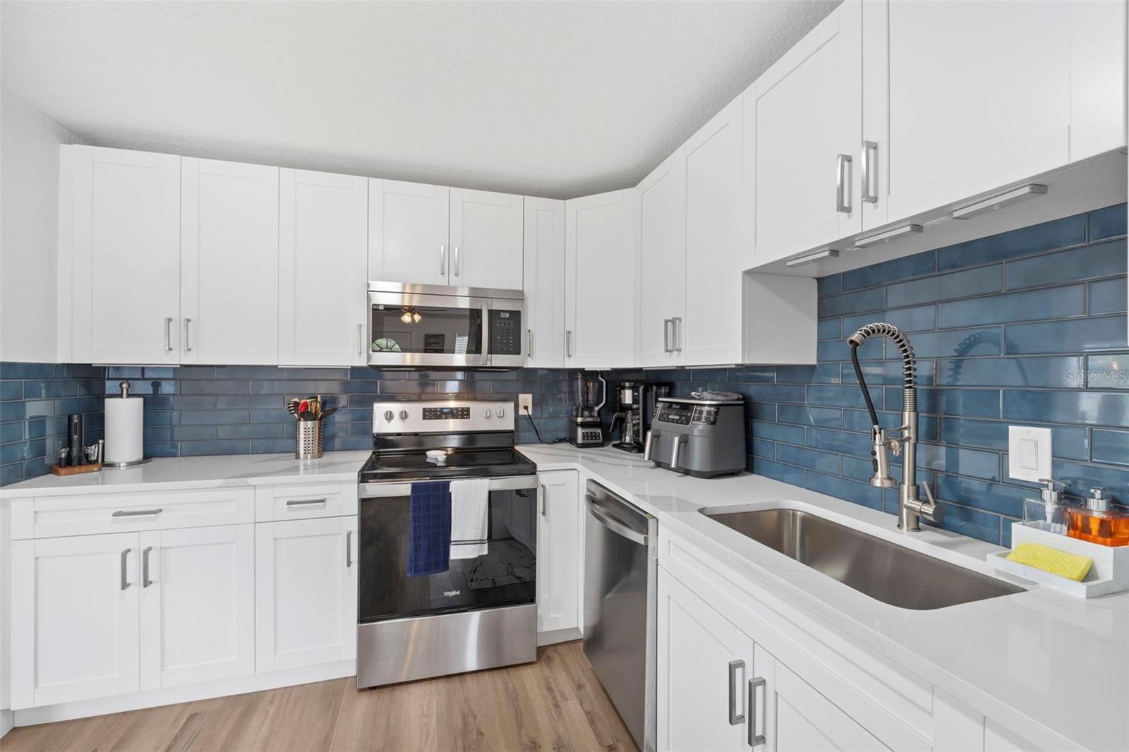 Image 12 of 55 For 6400 64th Way N