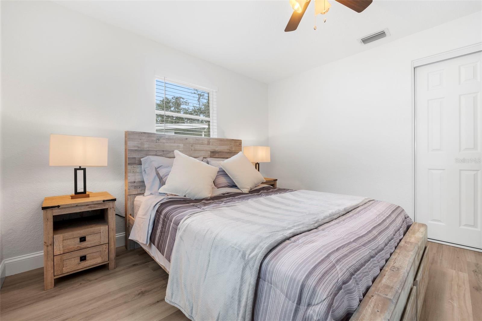 Image 43 of 55 For 6400 64th Way N