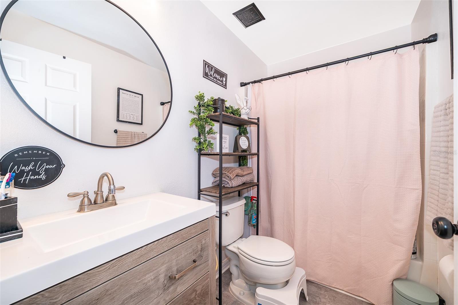 Image 21 of 26 For 6304 Boyer Street