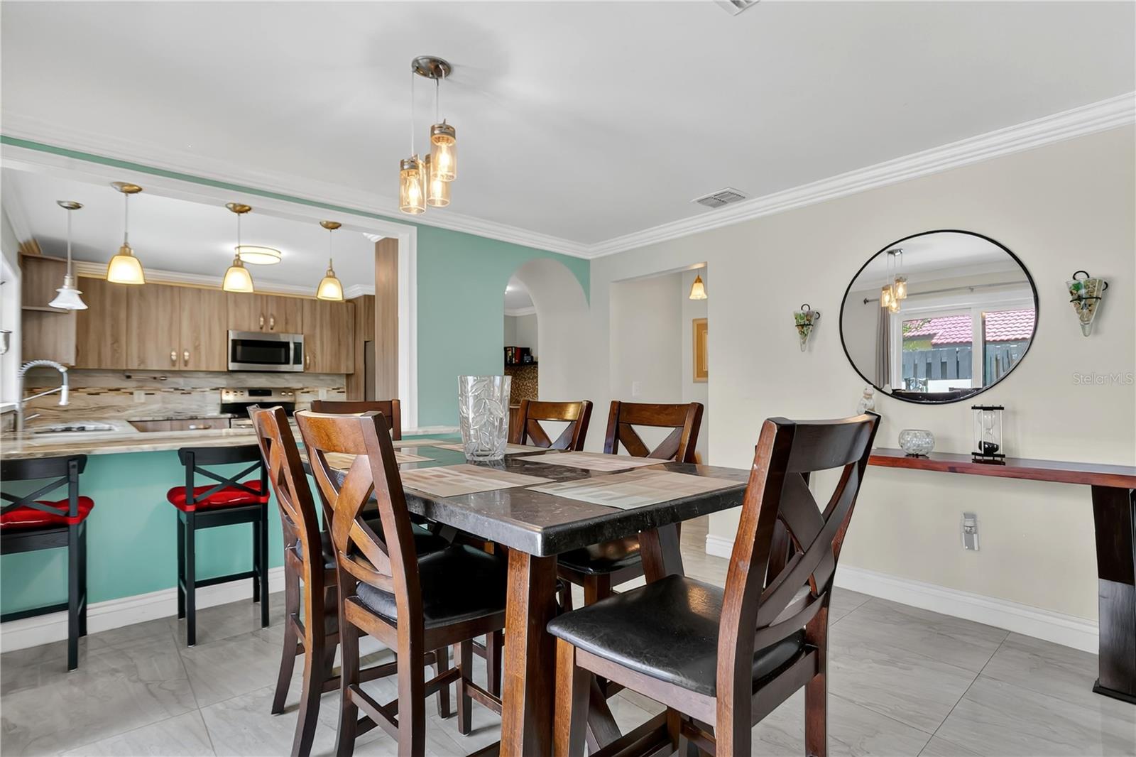 Image 8 of 36 For 543 Hunter Circle