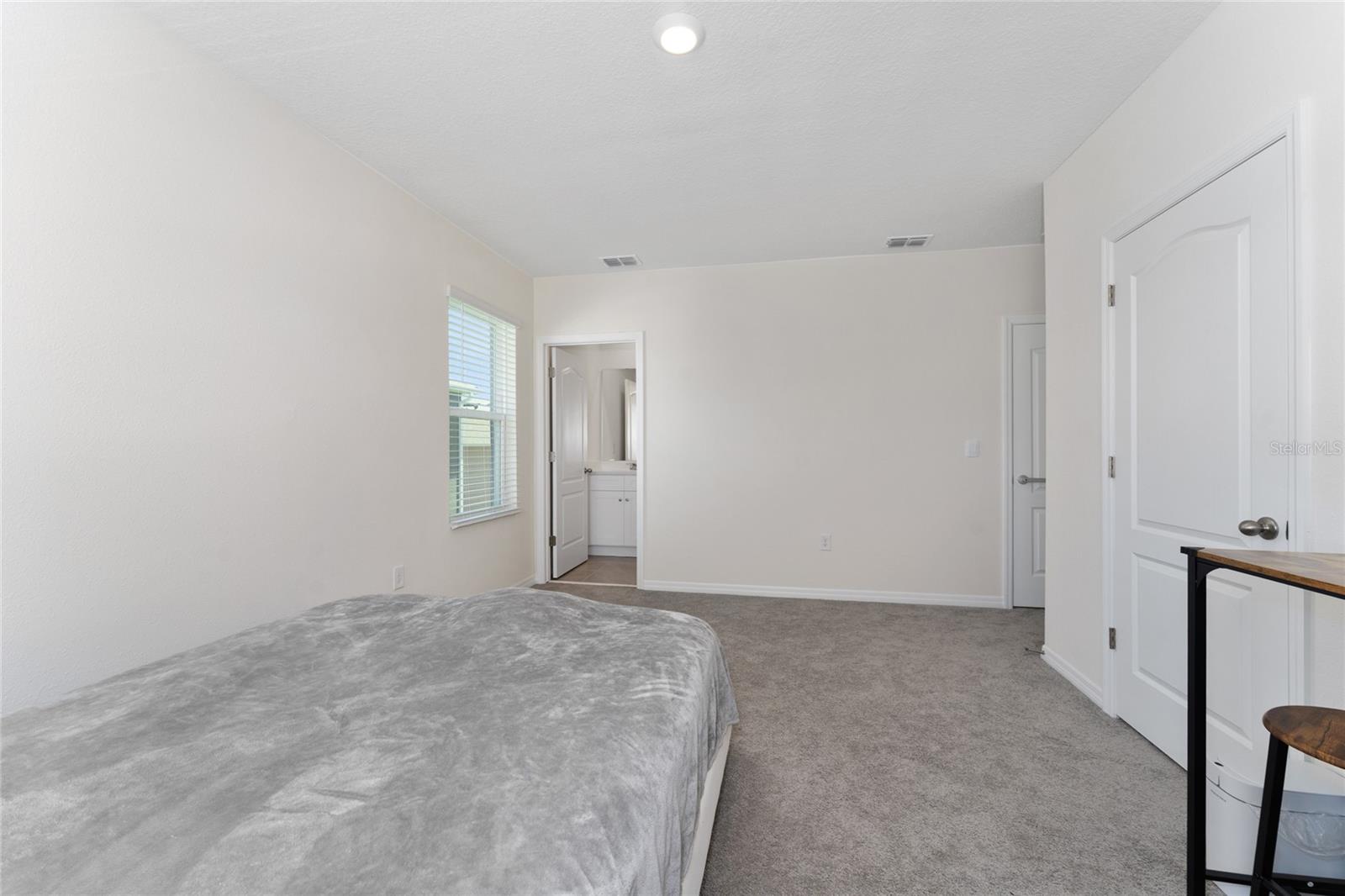 Image 11 of 28 For 2333 Penguin Boulevard