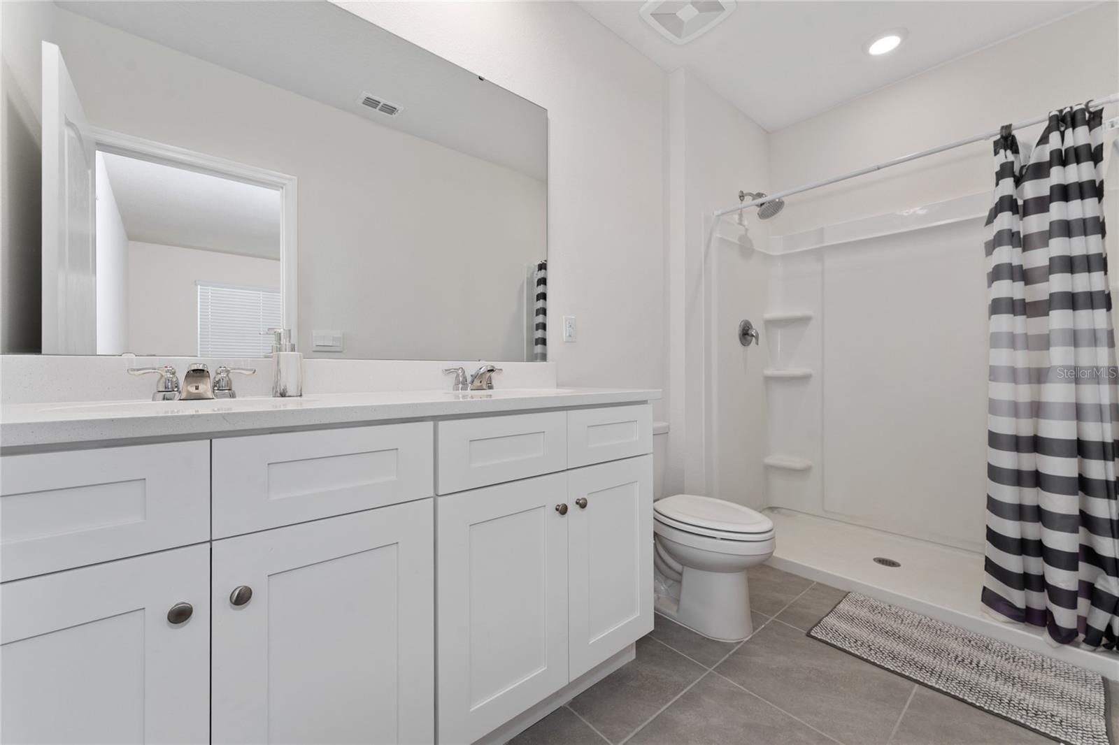 Image 13 of 28 For 2333 Penguin Boulevard