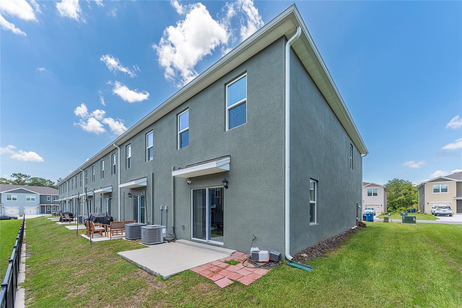 Image 21 of 28 For 2333 Penguin Boulevard
