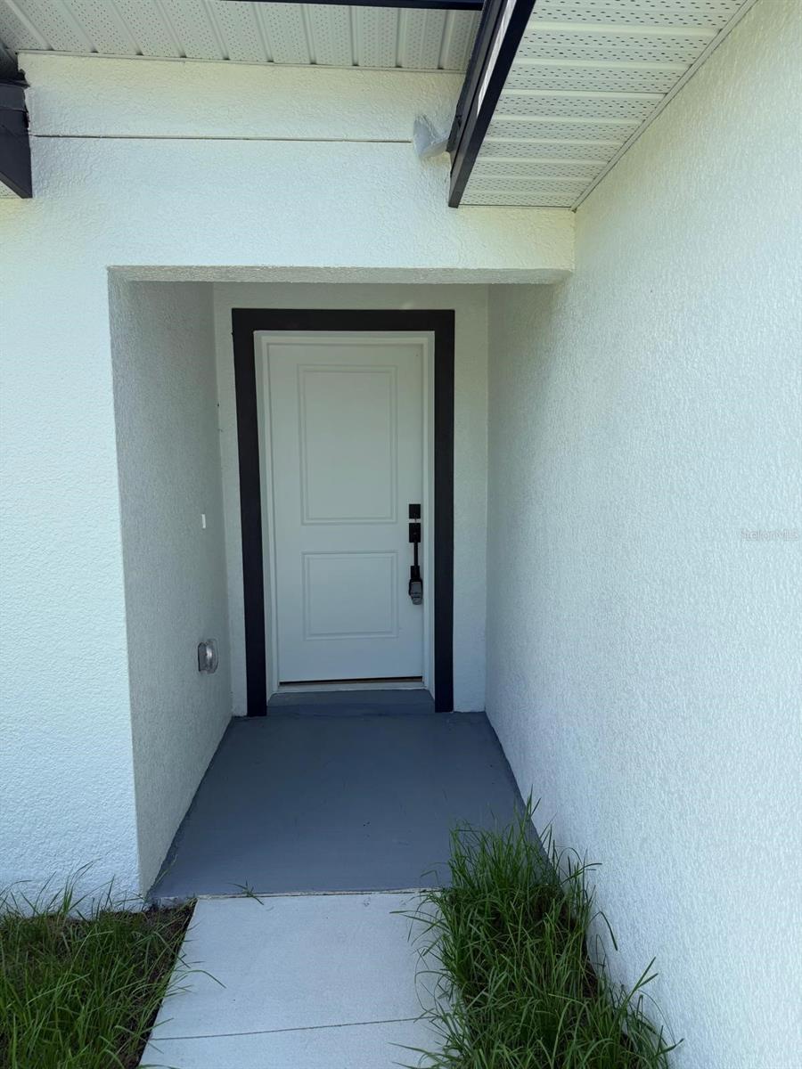 Image 9 of 13 For 1706 3rd Avenue