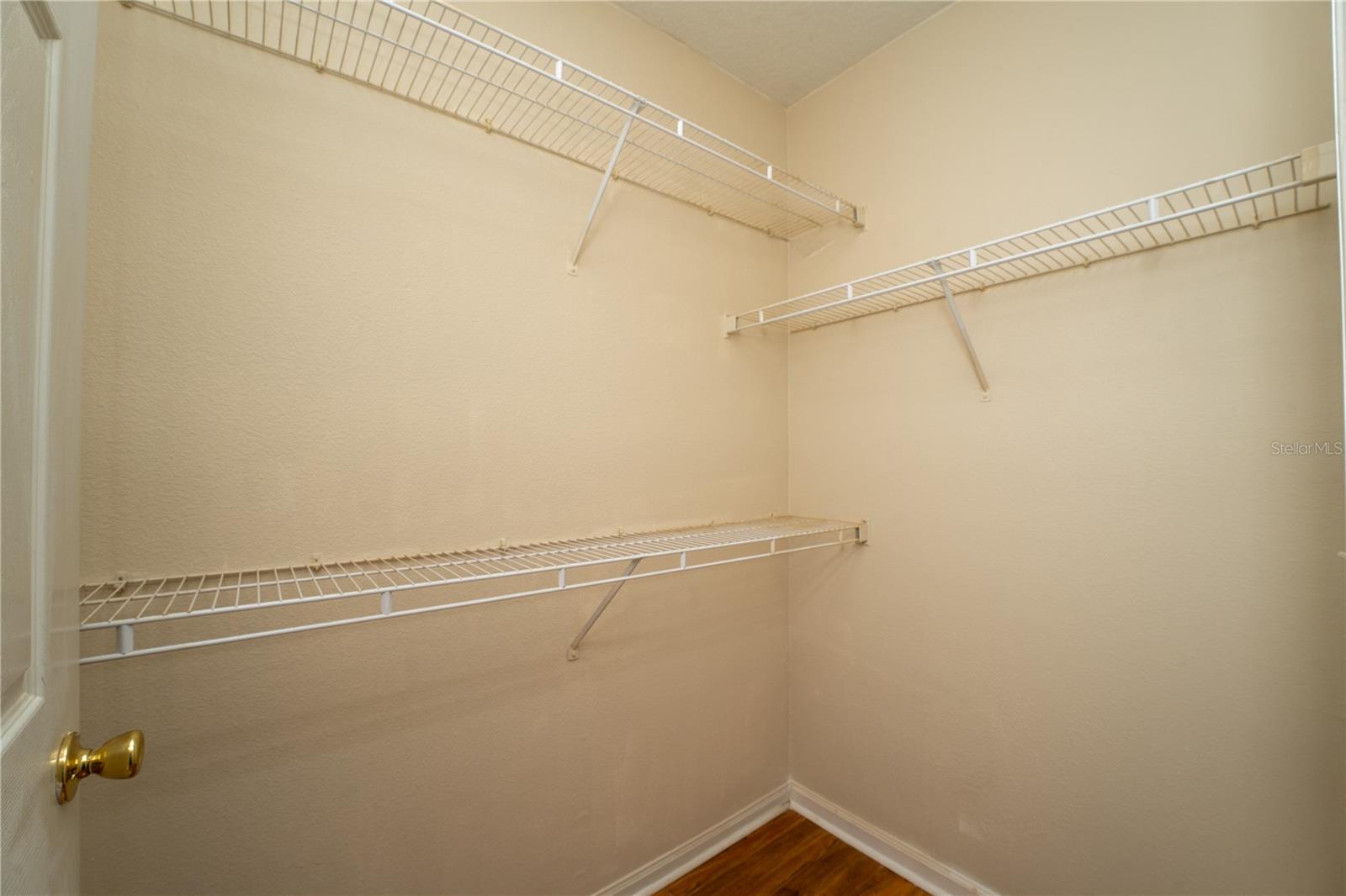 Image 14 of 19 For 6554 Swissco Drive 512