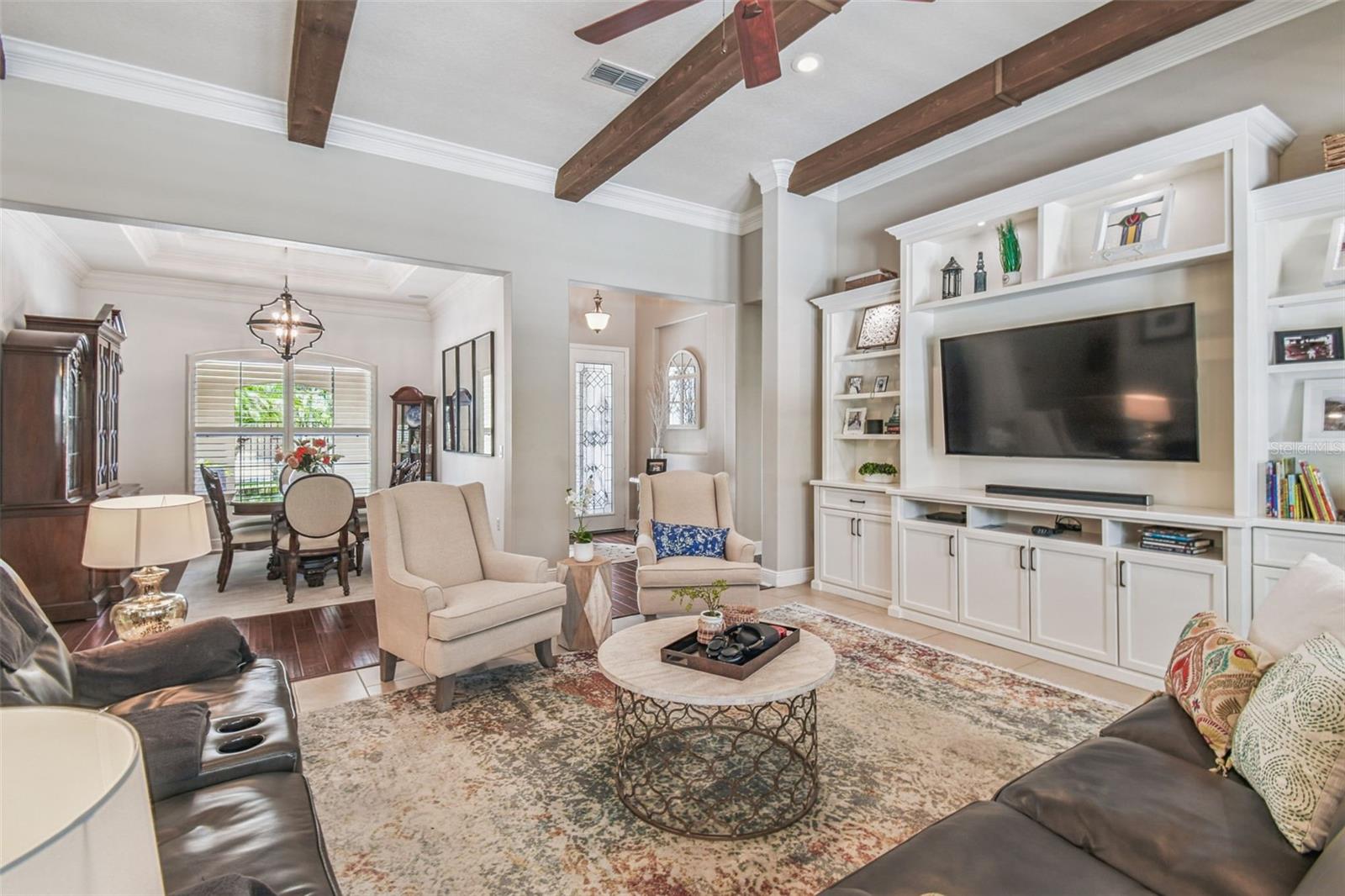 Listing photo id 12 for 141 Lemon Grove Drive