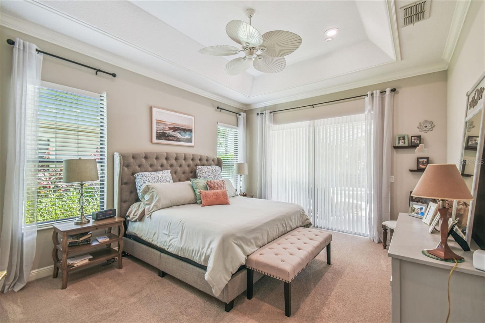 Listing photo id 24 for 141 Lemon Grove Drive