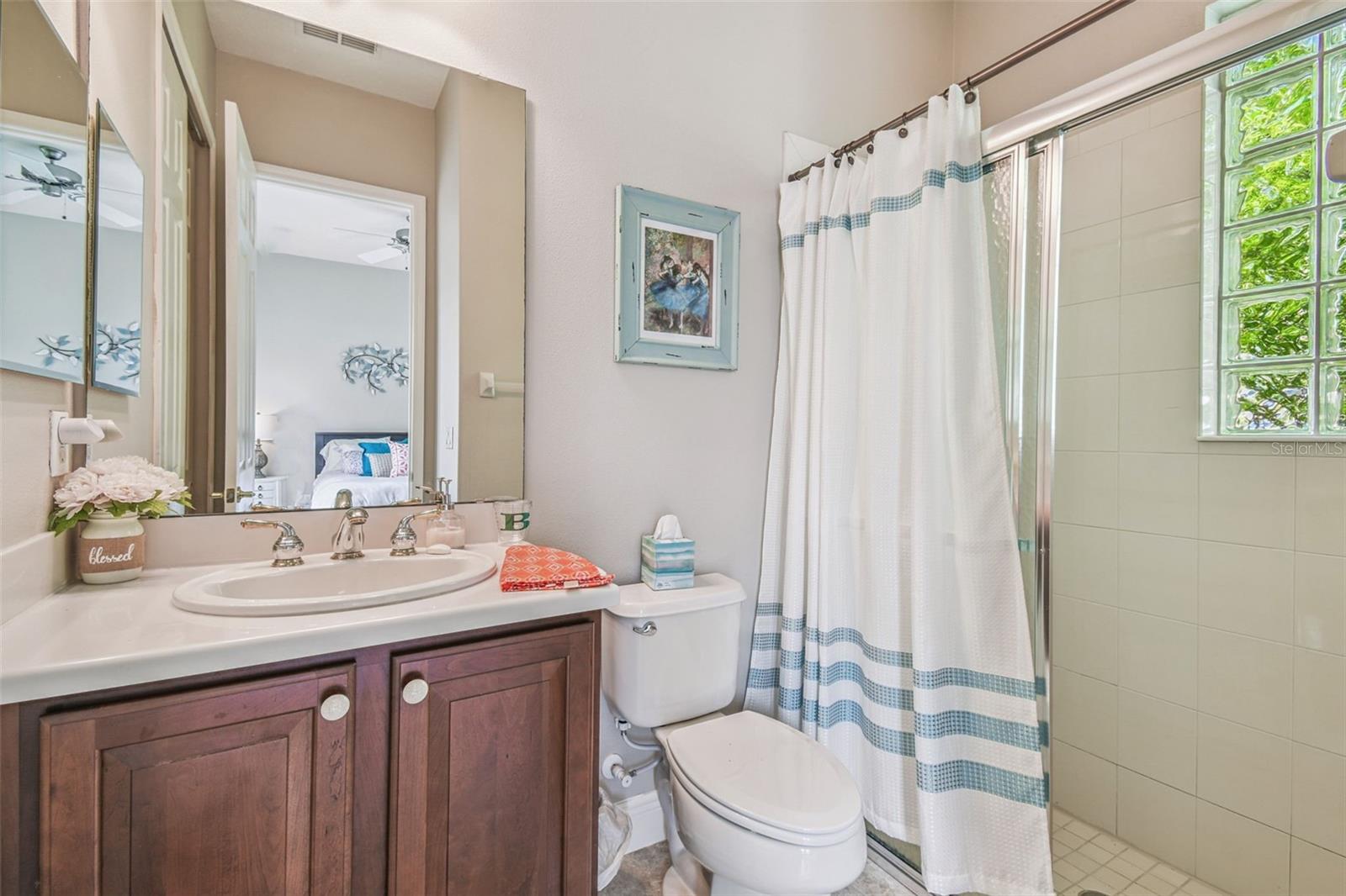 Listing photo id 33 for 141 Lemon Grove Drive