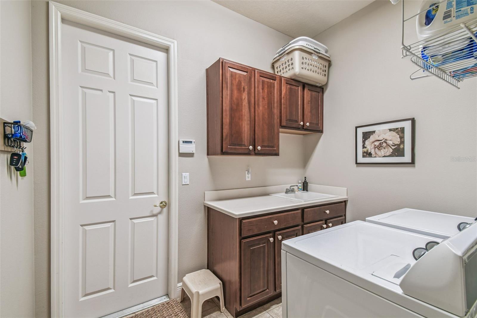 Listing photo id 47 for 141 Lemon Grove Drive