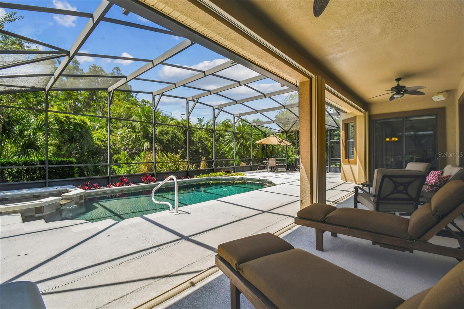 Listing photo id 48 for 141 Lemon Grove Drive