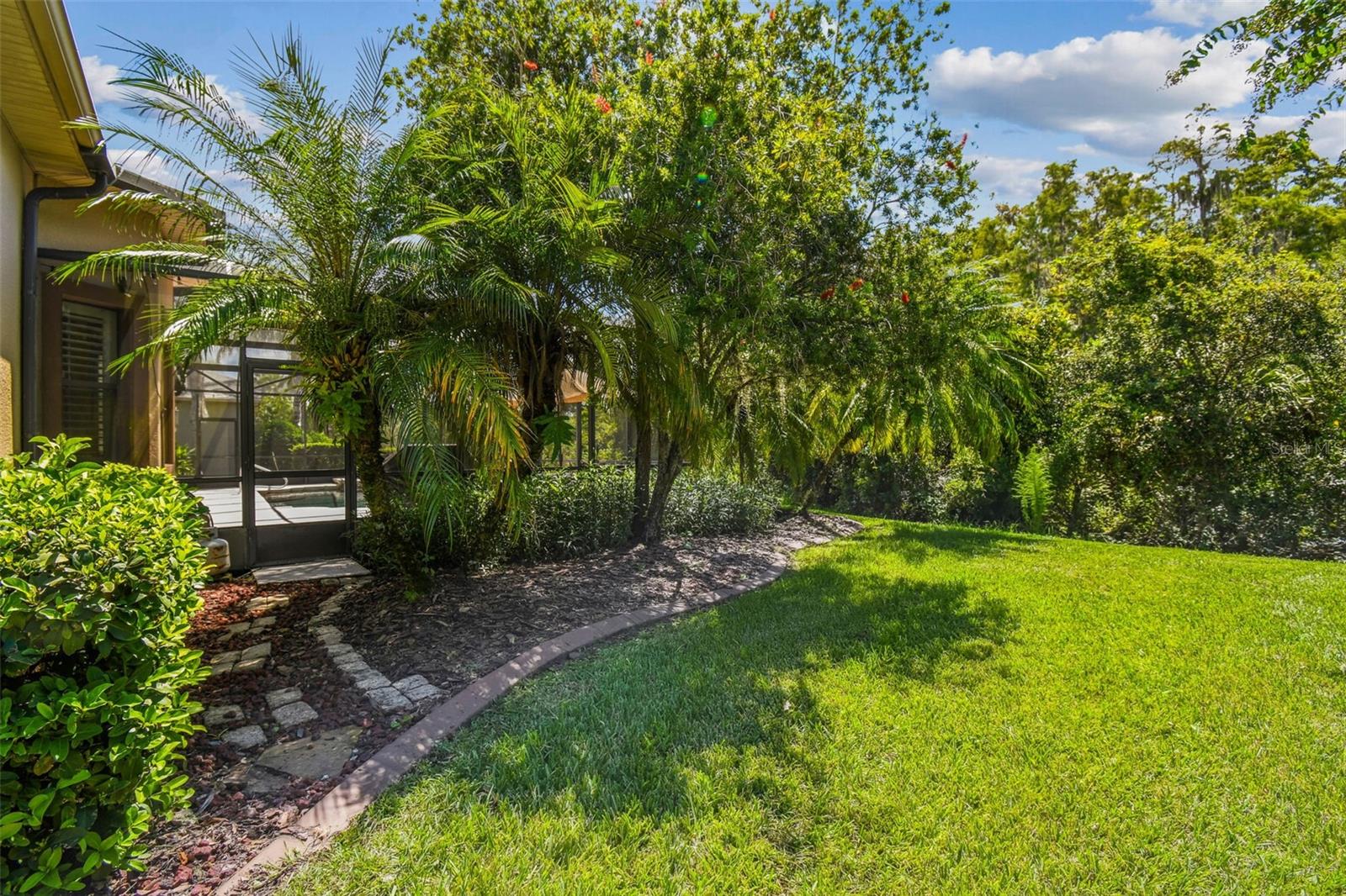 Listing photo id 58 for 141 Lemon Grove Drive