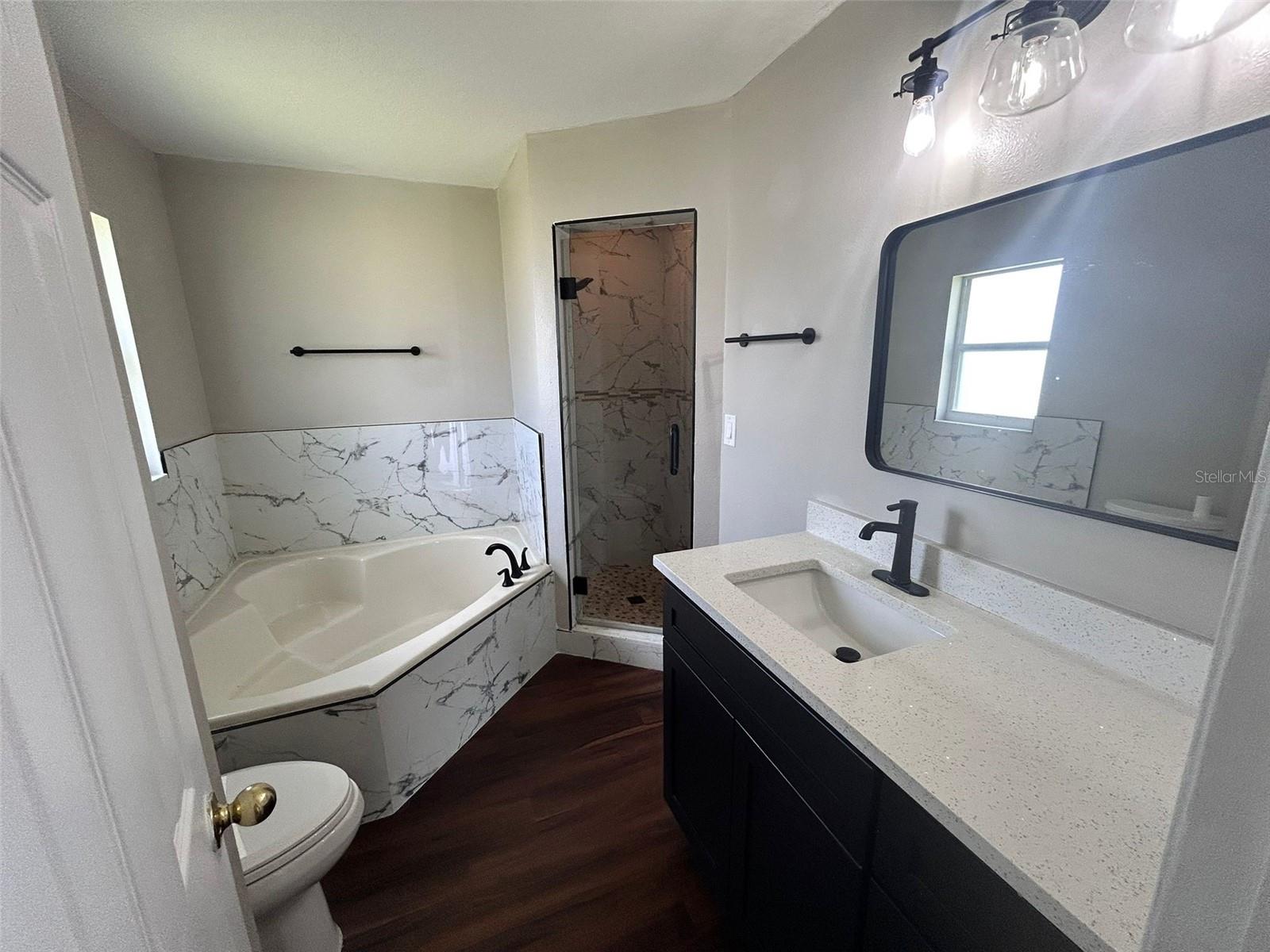 Image 9 of 16 For 3175 Victoria Drive