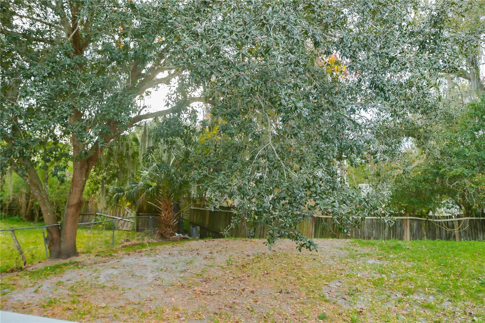 Image 10 of 23 For 630 Carpenter Road