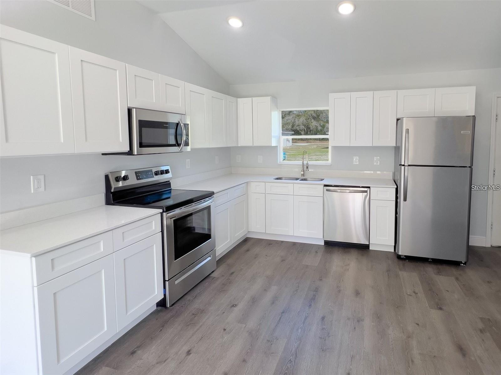 Image 3 of 8 For 3636 138th Street