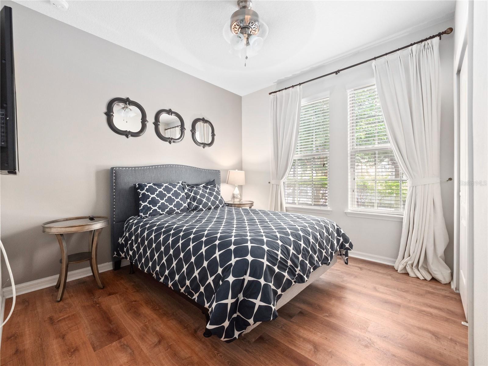 Image 13 of 50 For 8820 Rhodes Street