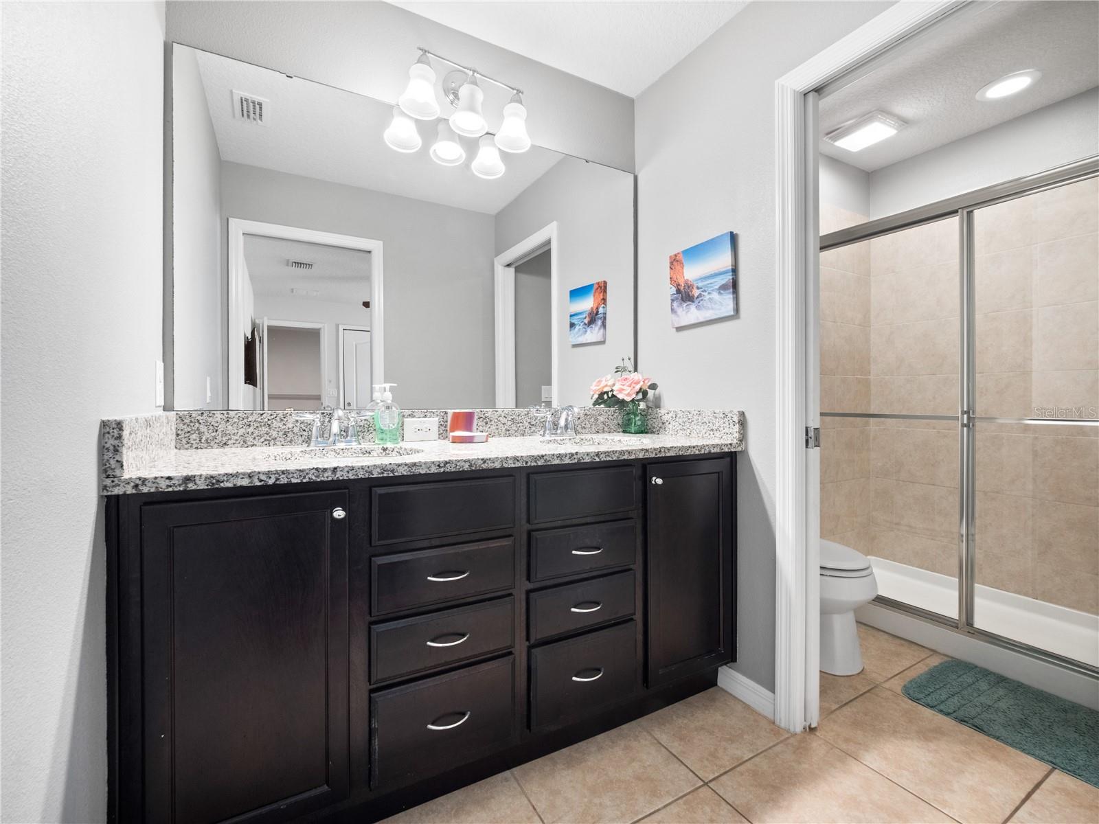 Image 23 of 50 For 8820 Rhodes Street