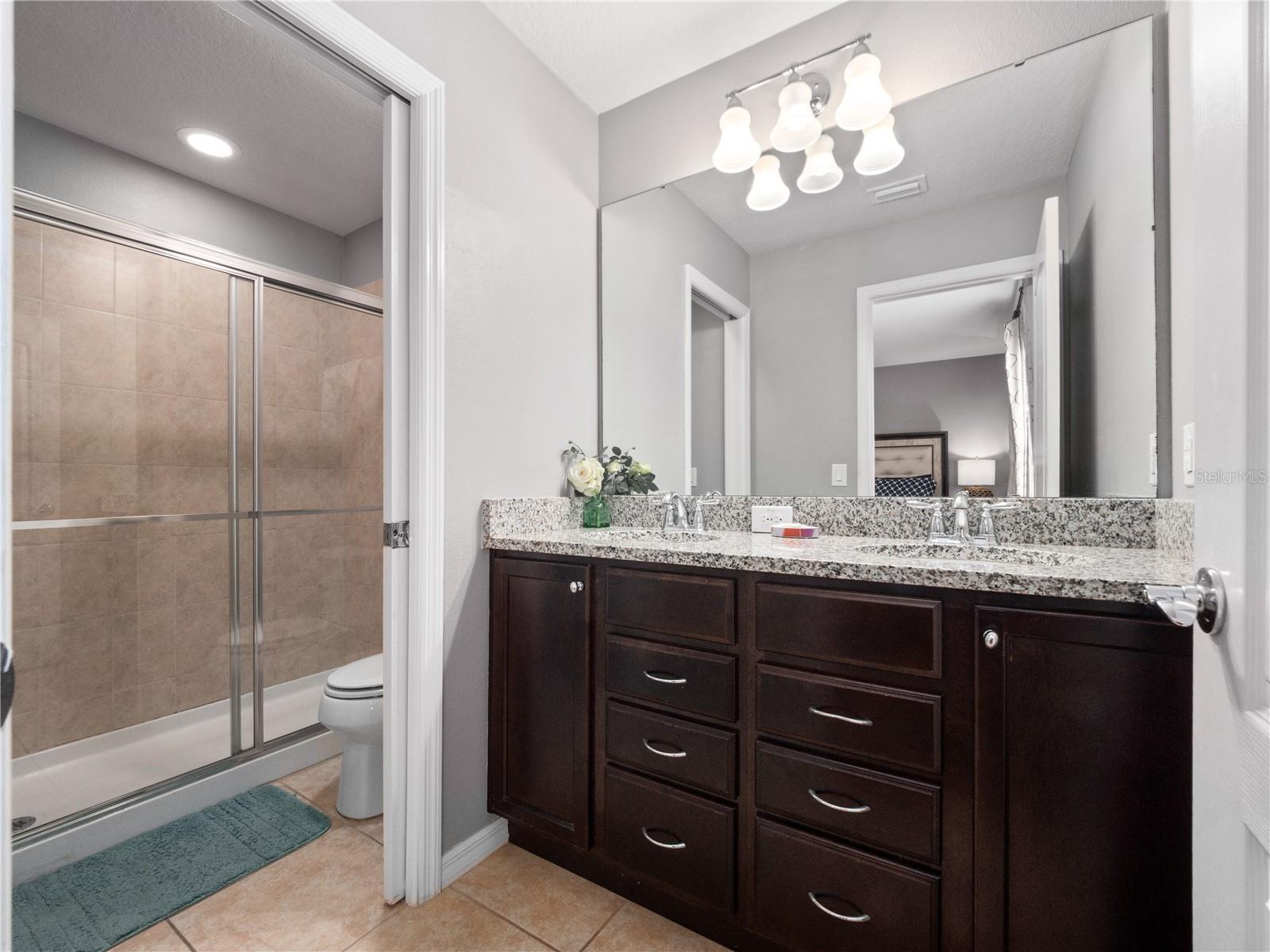 Image 25 of 50 For 8820 Rhodes Street