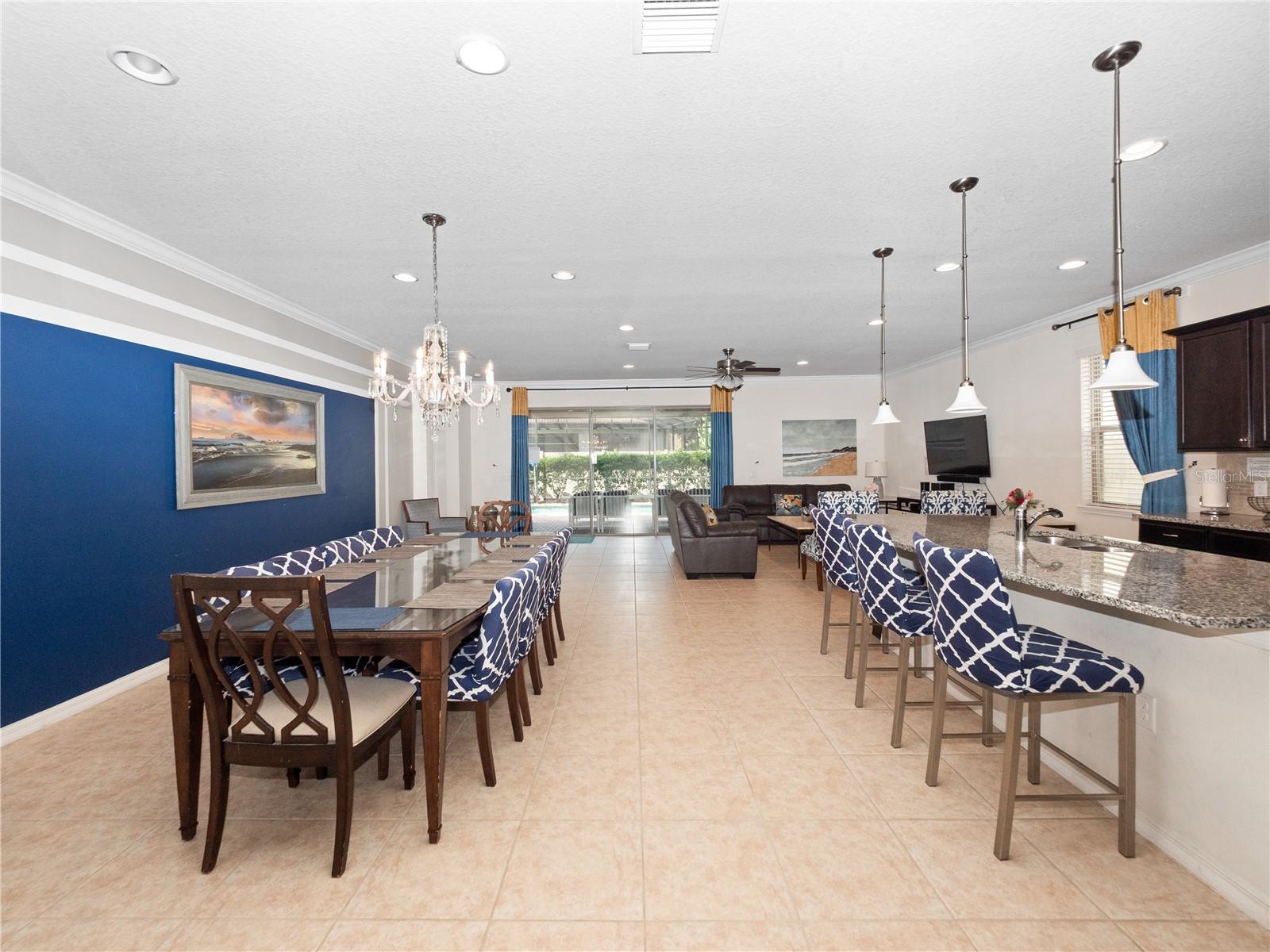 Image 4 of 50 For 8820 Rhodes Street