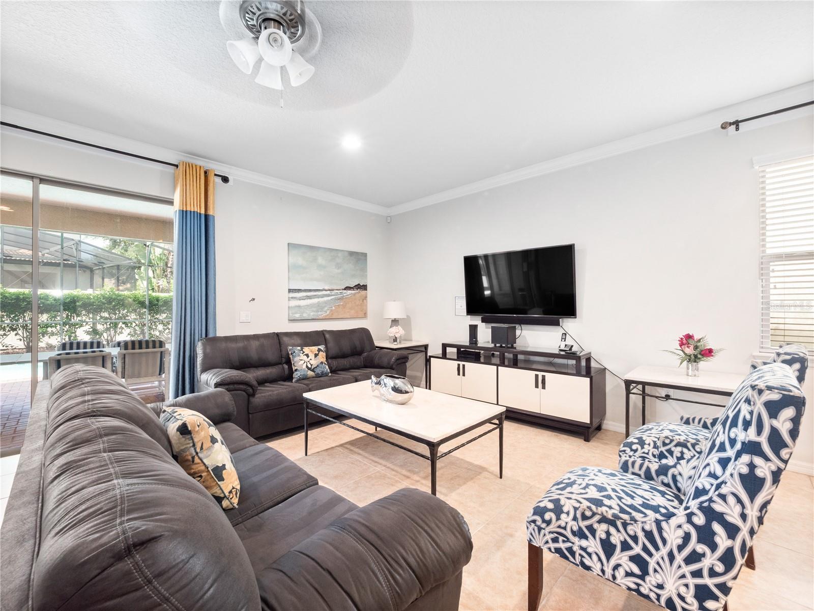 Image 7 of 50 For 8820 Rhodes Street