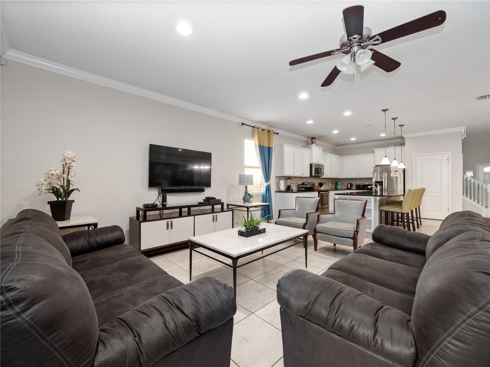 Image 11 of 49 For 8824 Rhodes Street